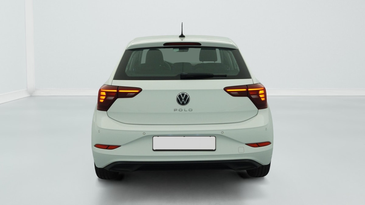 Volkswagen POLO - Image 6
