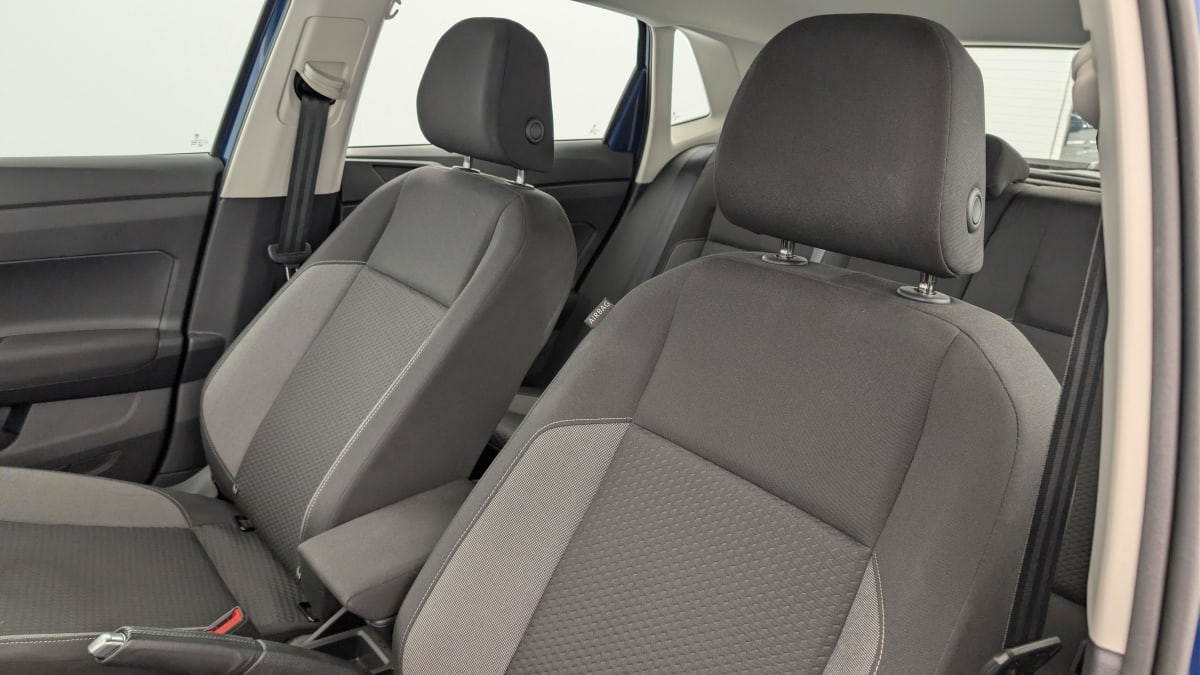 Volkswagen POLO - Image 16