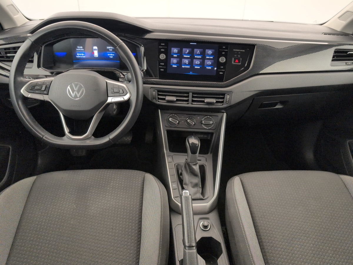 Volkswagen POLO - Image 13