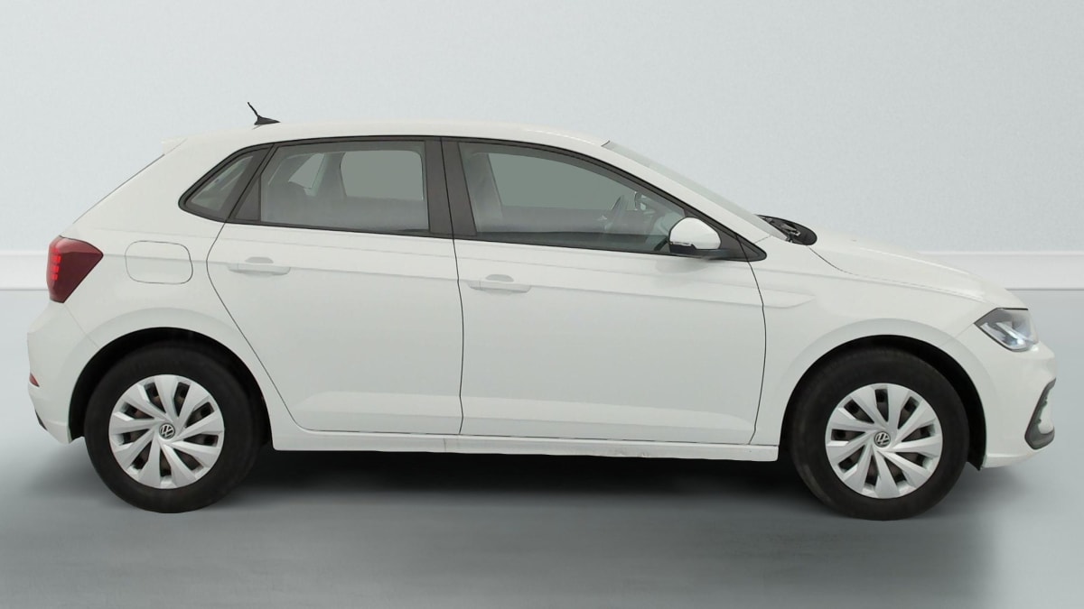 Volkswagen POLO - Image 8