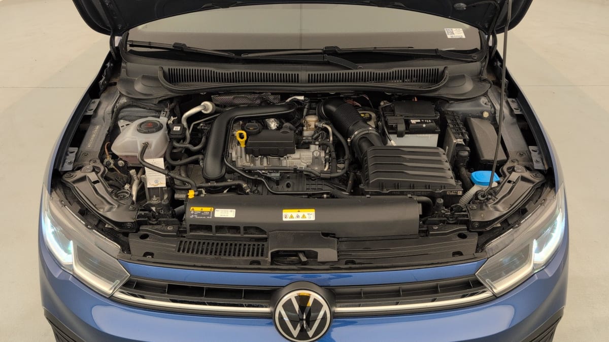 Volkswagen POLO - Image 20