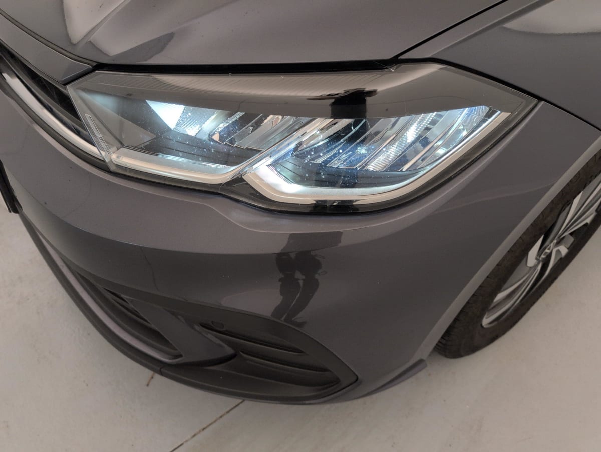 Volkswagen POLO - Image 21
