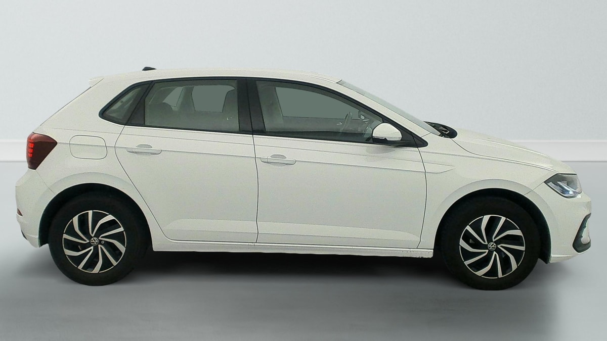 Volkswagen POLO - Image 8