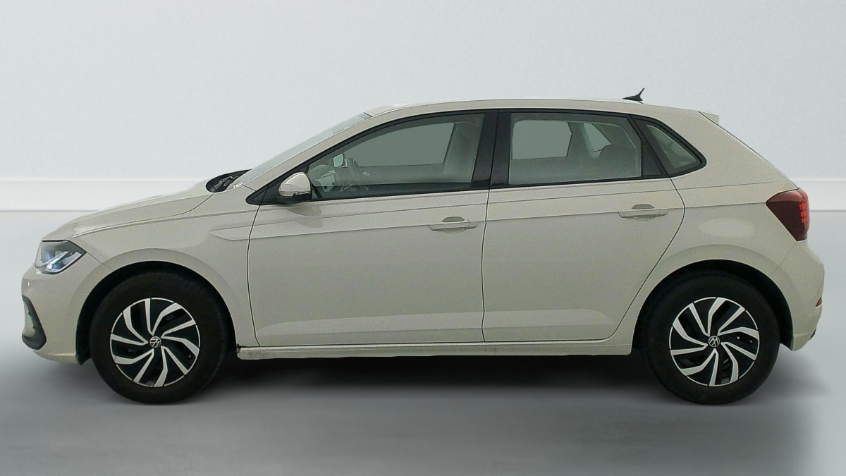 Volkswagen POLO - Image 4