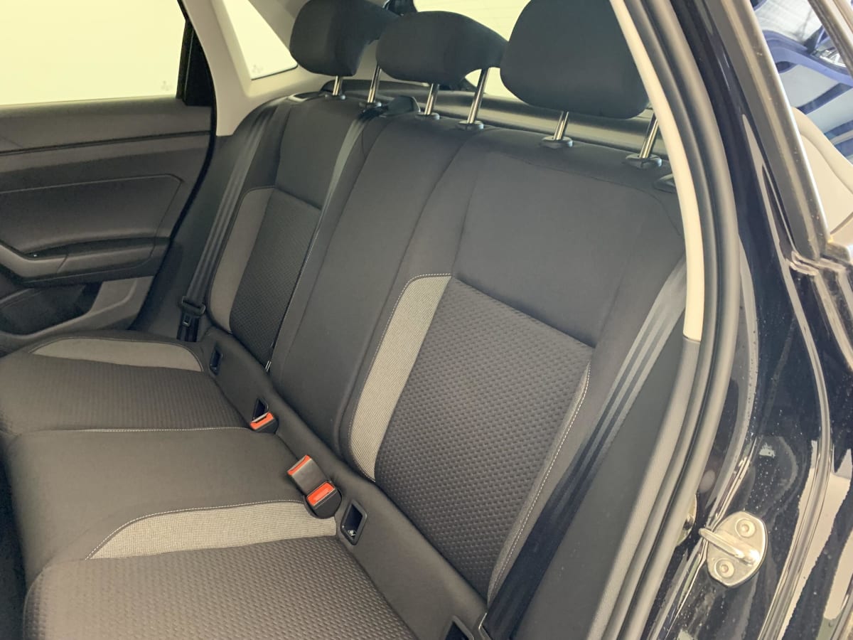 Volkswagen POLO - Image 66
