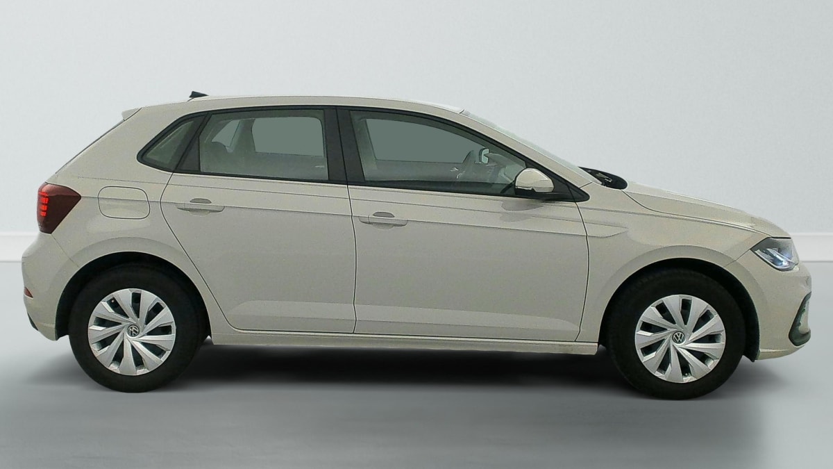 Volkswagen POLO - Image 8