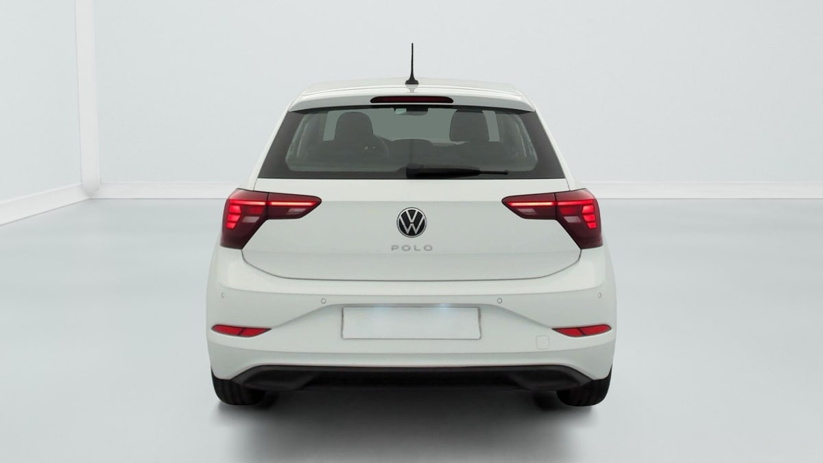 Volkswagen POLO - Image 6
