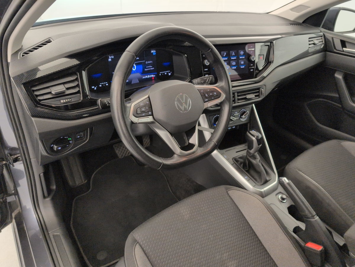Volkswagen POLO - Image 16