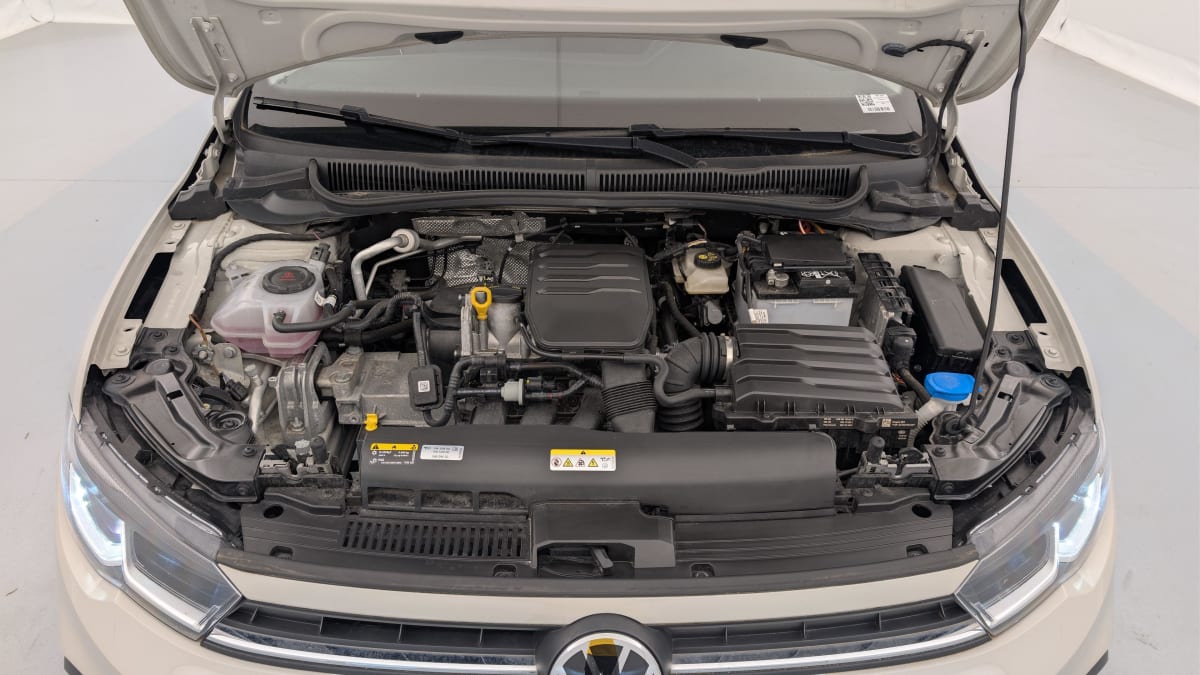 Volkswagen POLO - Image 19