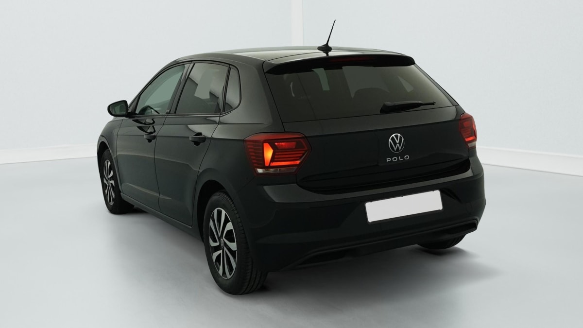 Volkswagen POLO - Image 5