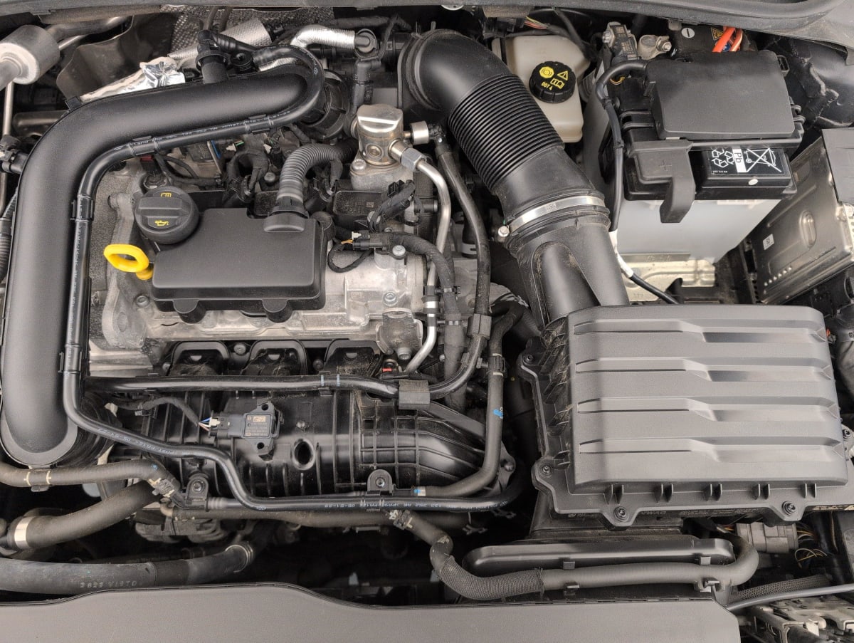 Volkswagen POLO - Image 20