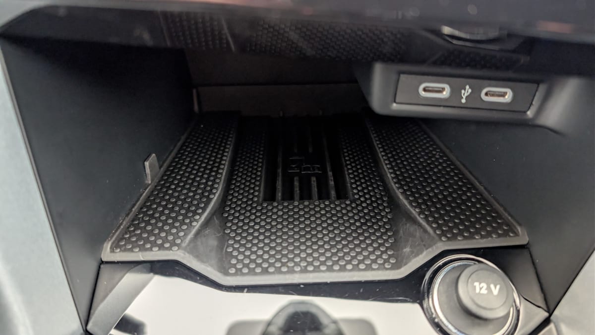 Volkswagen T-Roc - Image 21