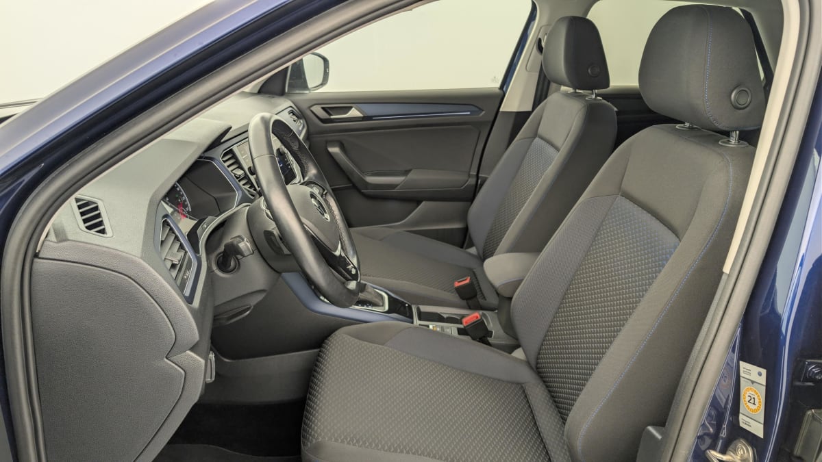 Volkswagen T-Roc - Image 16