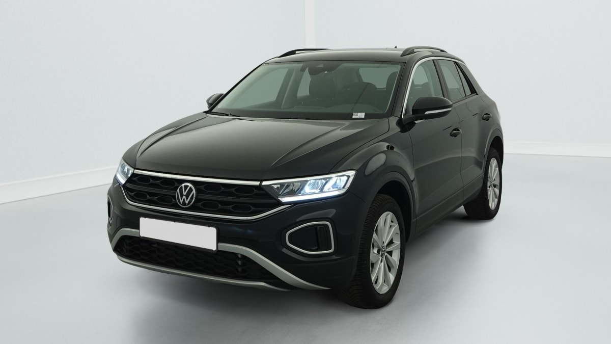 Volkswagen T-Roc - Image 3
