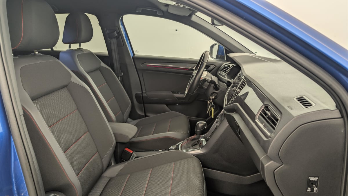 Volkswagen T-Roc - Image 9