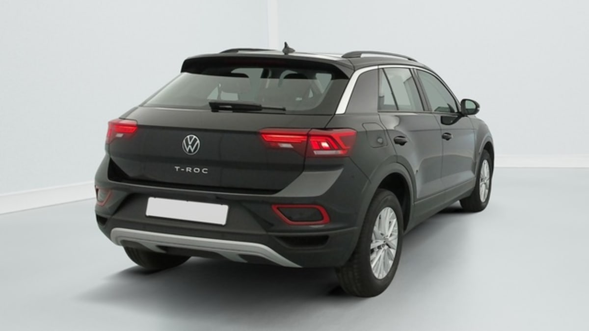 Volkswagen T-Roc - Image 7