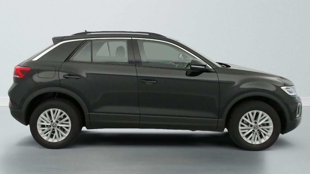 Volkswagen T-Roc - Image 8