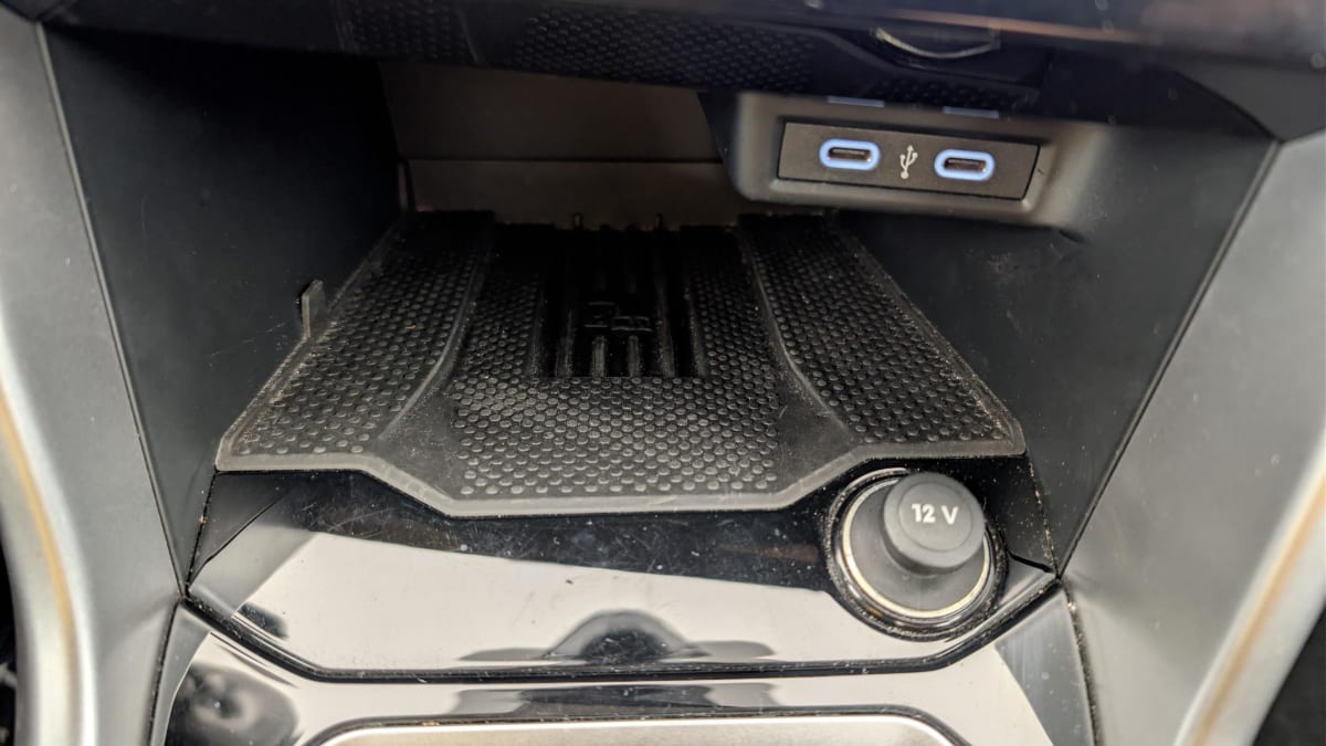 Volkswagen T-Roc - Image 19