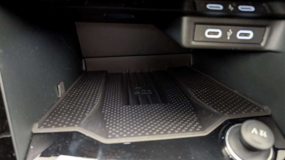 Volkswagen T-Roc - Image 19