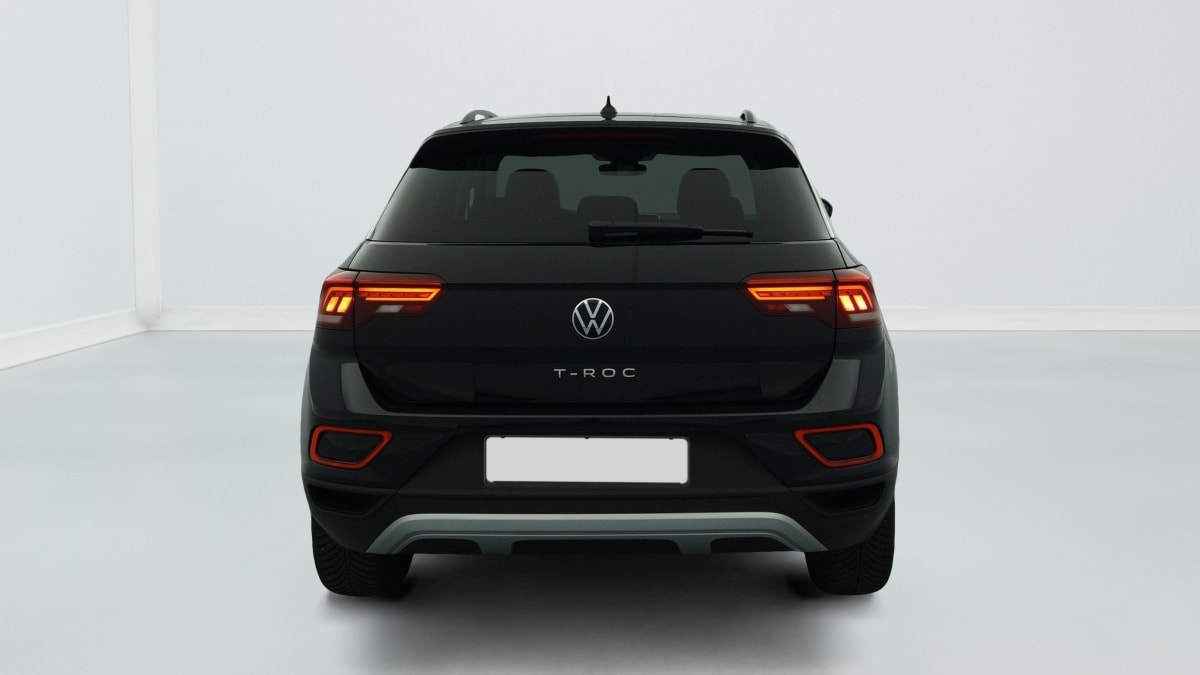 Volkswagen T-Roc - Image 6