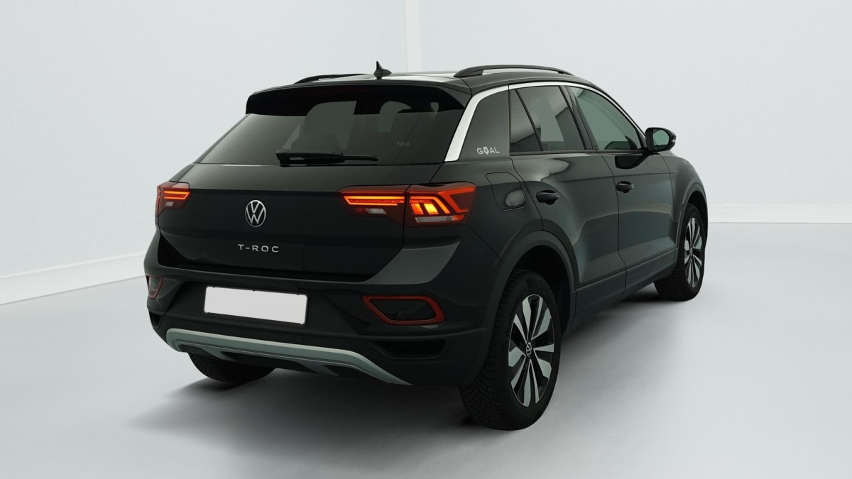 Volkswagen T-Roc - Image 7
