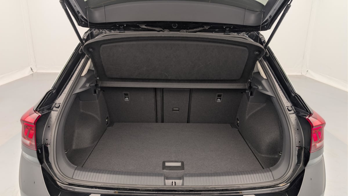 Volkswagen T-Roc - Image 11