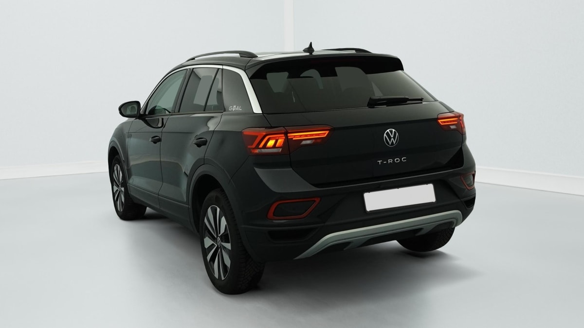 Volkswagen T-Roc - Image 5