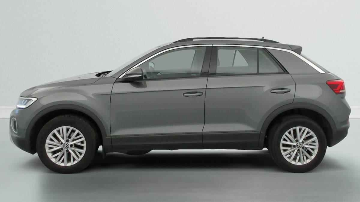 Volkswagen T-Roc - Image 4