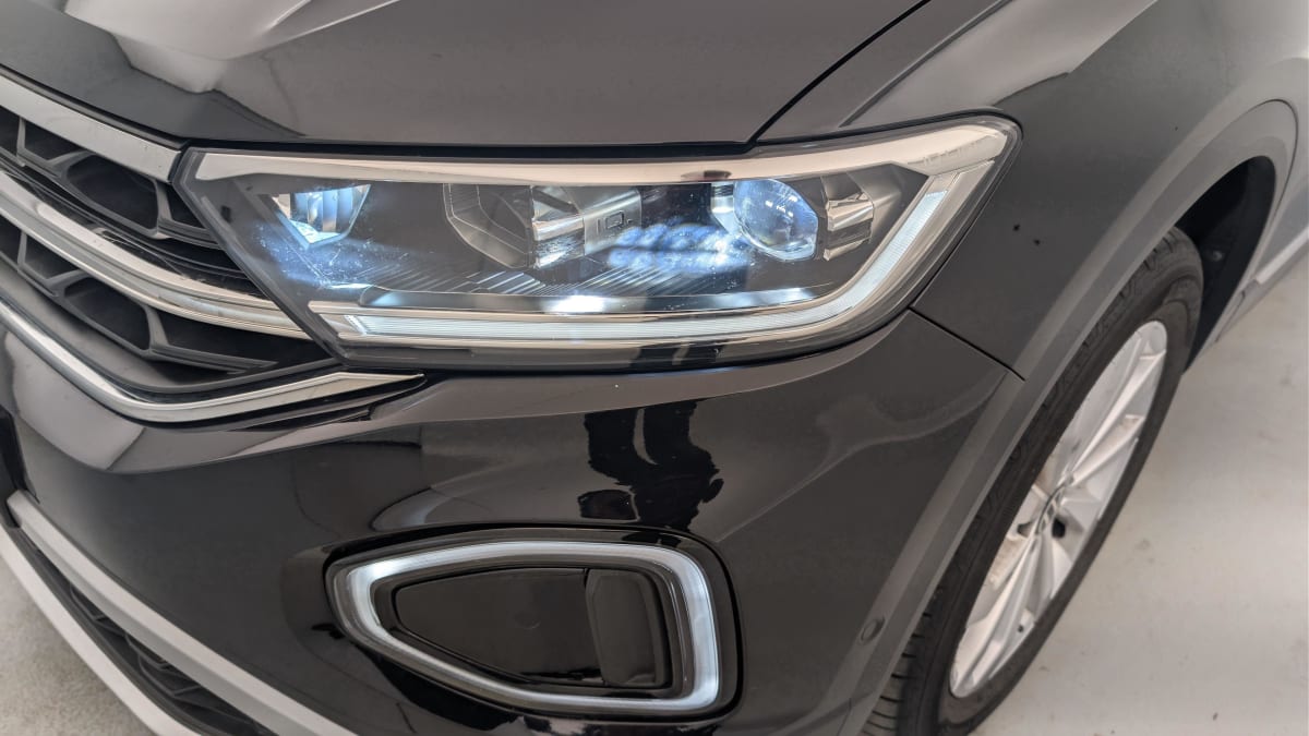 Volkswagen T-Roc - Image 21