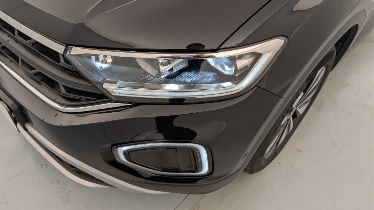 Volkswagen T-Roc - Image 23