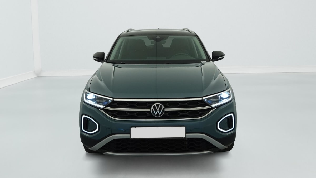 Volkswagen T-Roc - Image 2