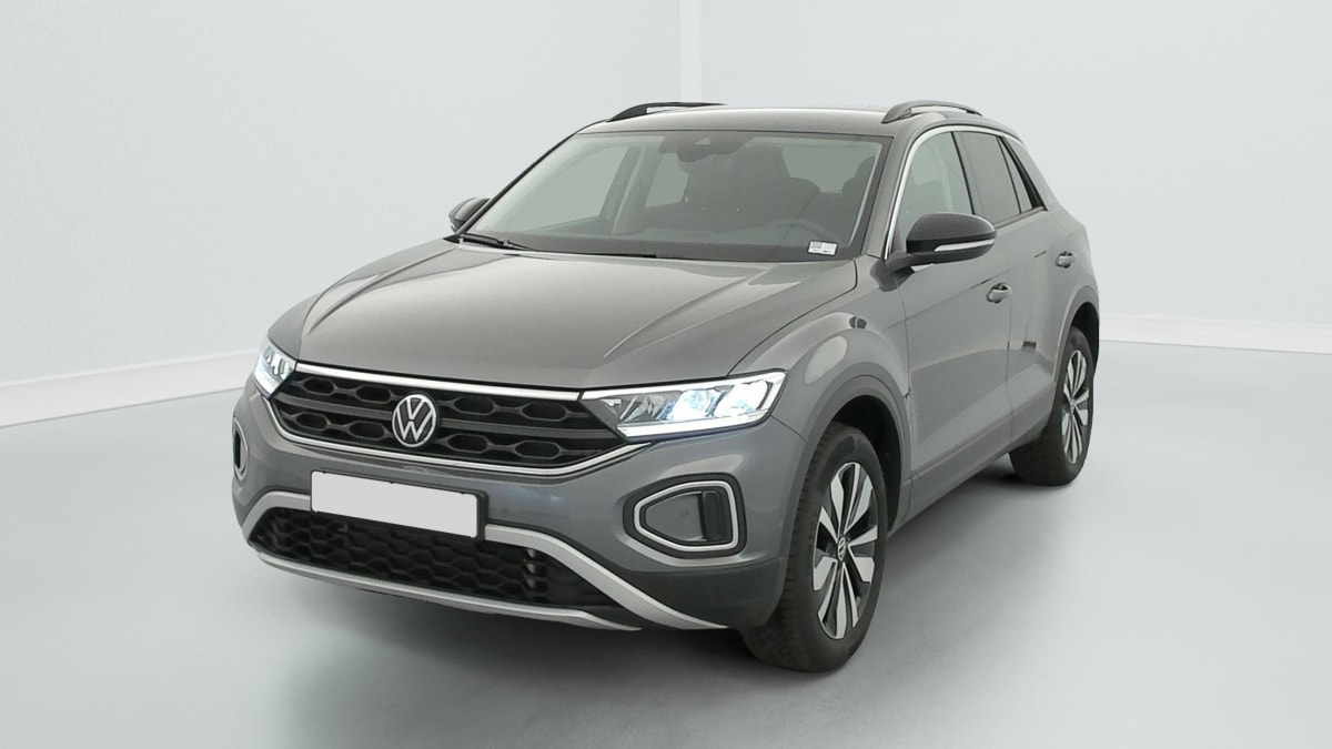 Volkswagen T-Roc - Image 3
