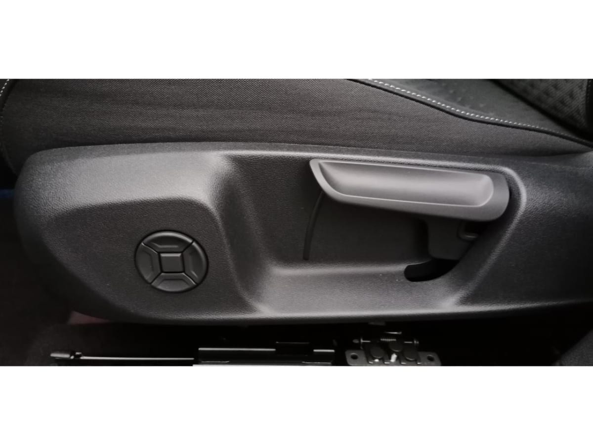 VOLKSWAGEN T-ROC 1.5 ETSI EVO2 HYBRID 150 CH DSG7 R-LINE