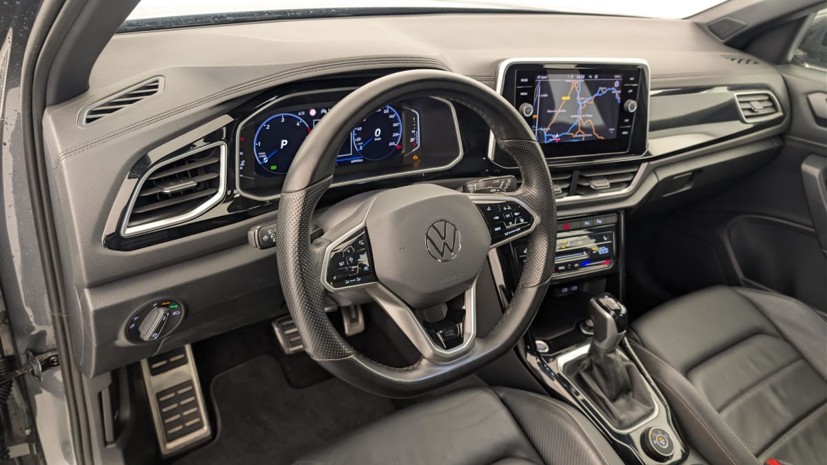 Volkswagen T-Roc - Image 15