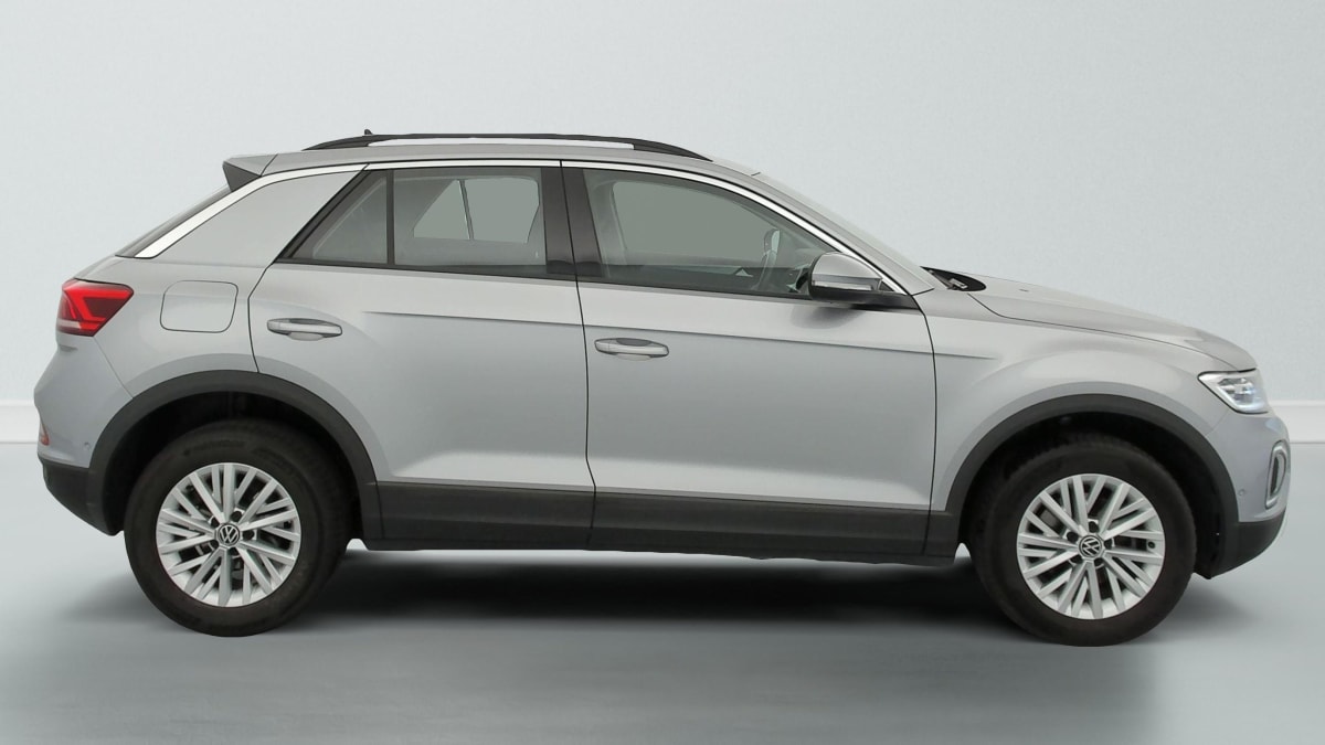 Volkswagen T-Roc - Image 8