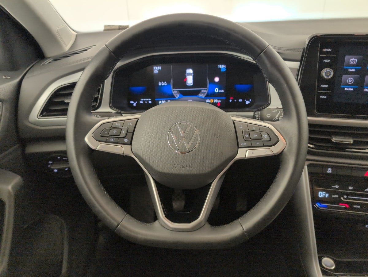 Volkswagen T-Roc - Image 14