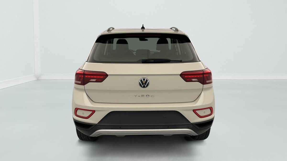 Volkswagen T-Roc - Image 6