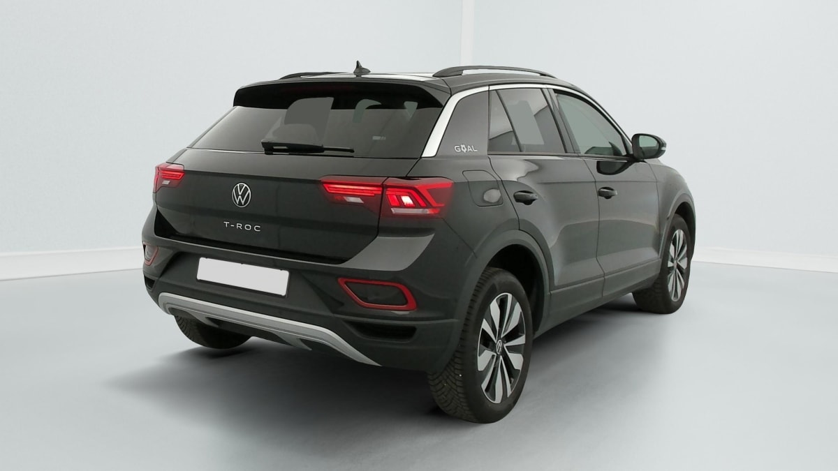 Volkswagen T-Roc - Image 7