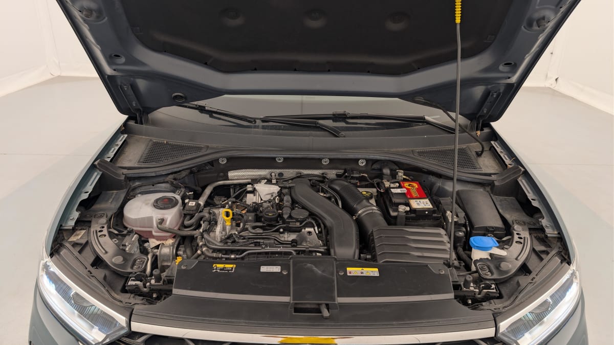 Volkswagen T-Roc - Image 20