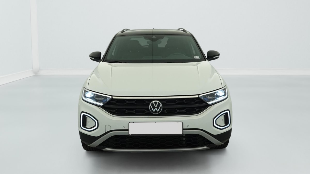 Volkswagen T-Roc - Image 2