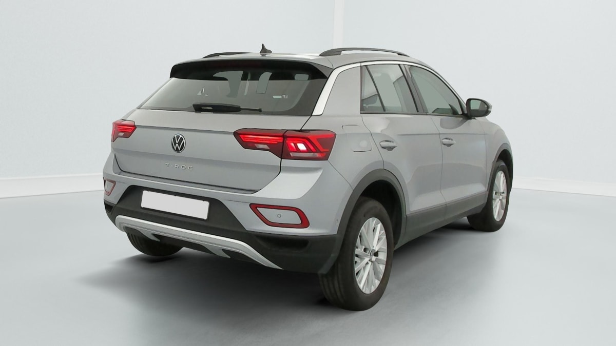 Volkswagen T-Roc - Image 7