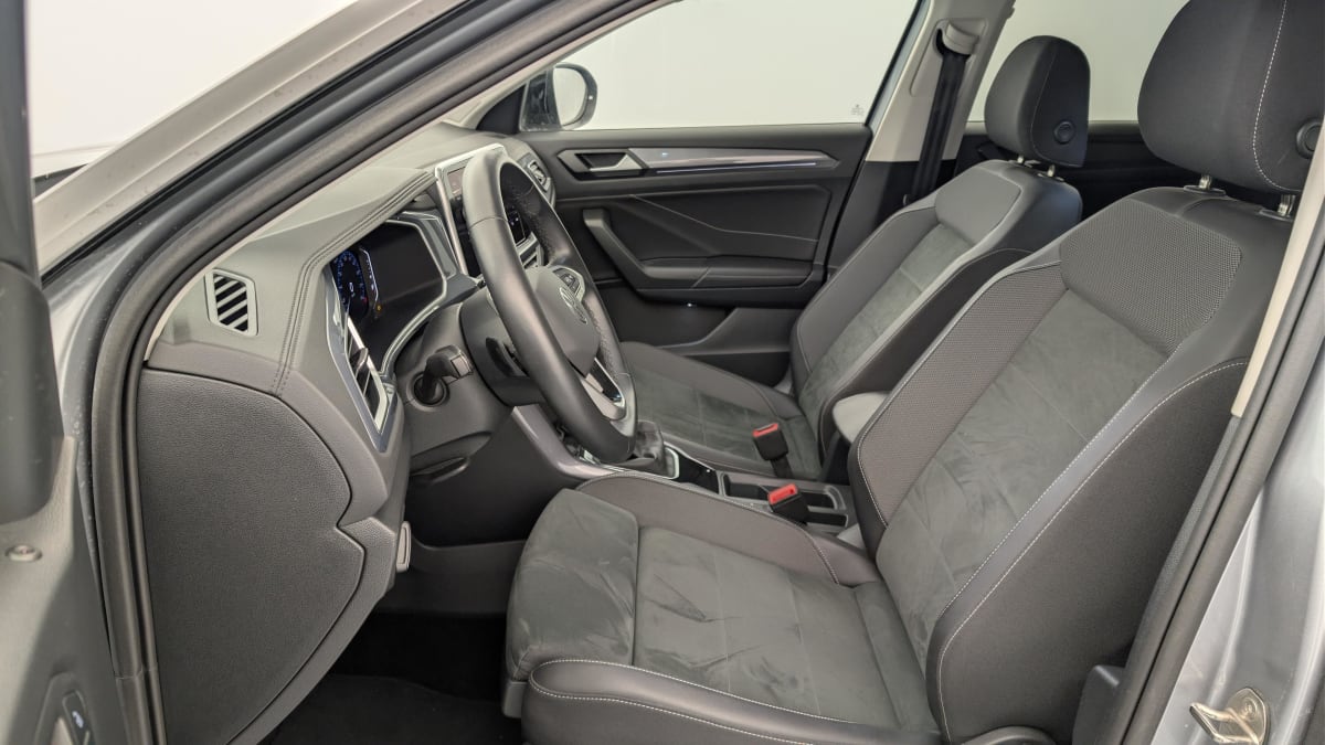Volkswagen T-Roc - Image 15