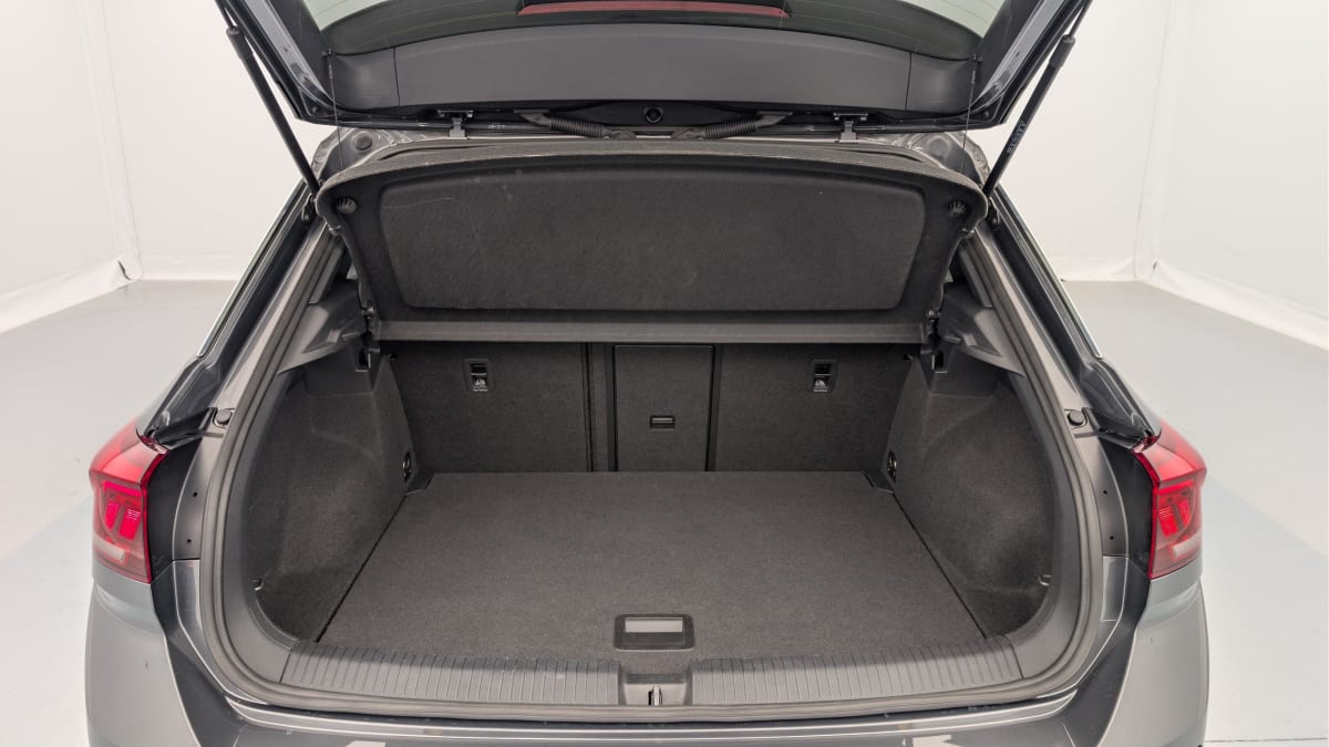 Volkswagen T-Roc - Image 11
