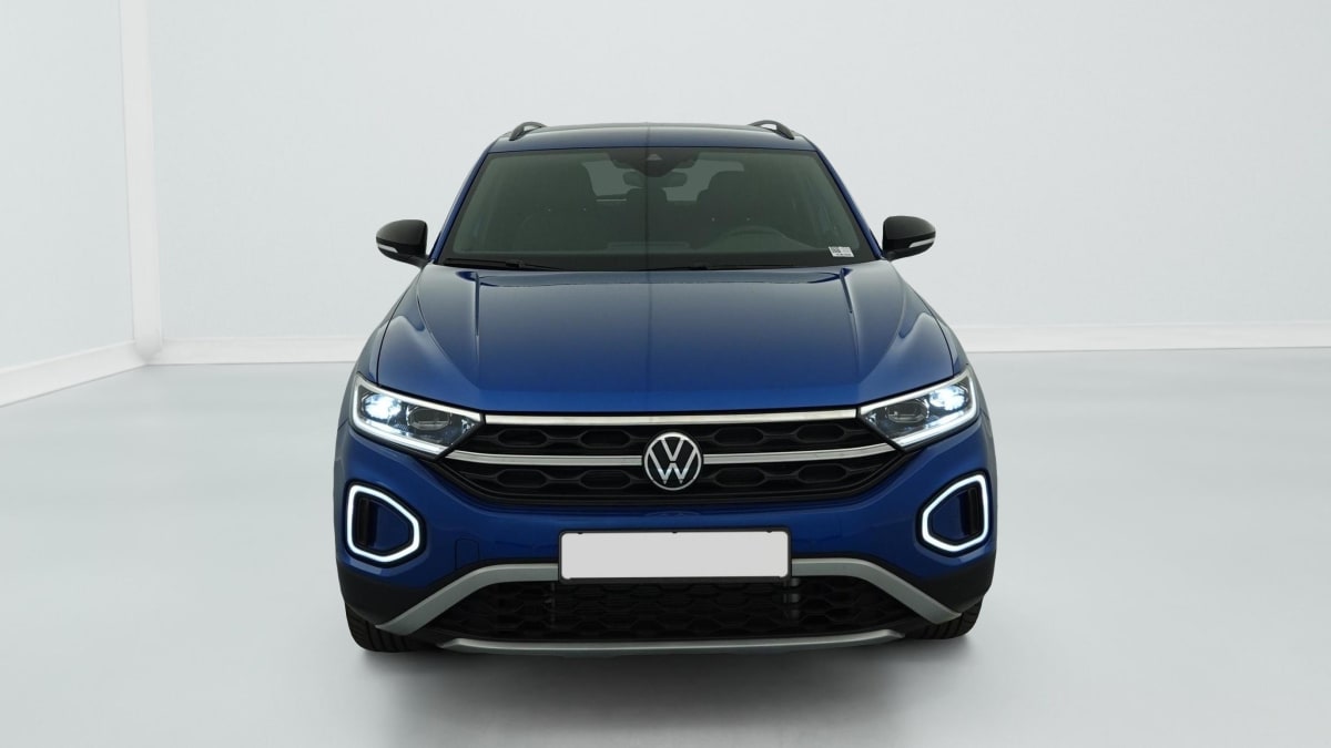 Volkswagen T-Roc - Image 2