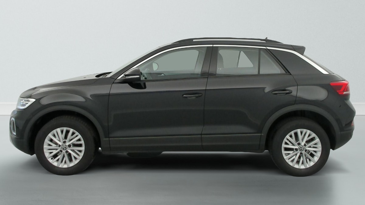 Volkswagen T-Roc - Image 4