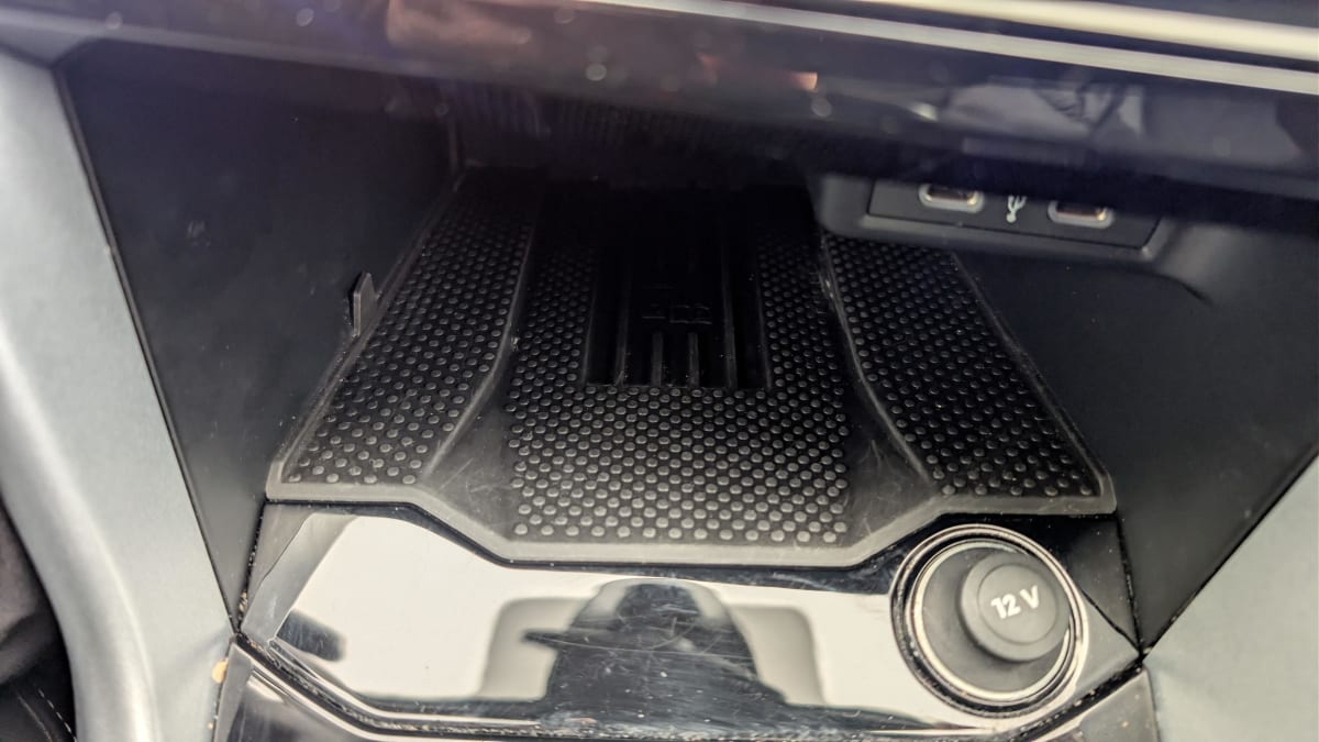 Volkswagen T-Roc - Image 21