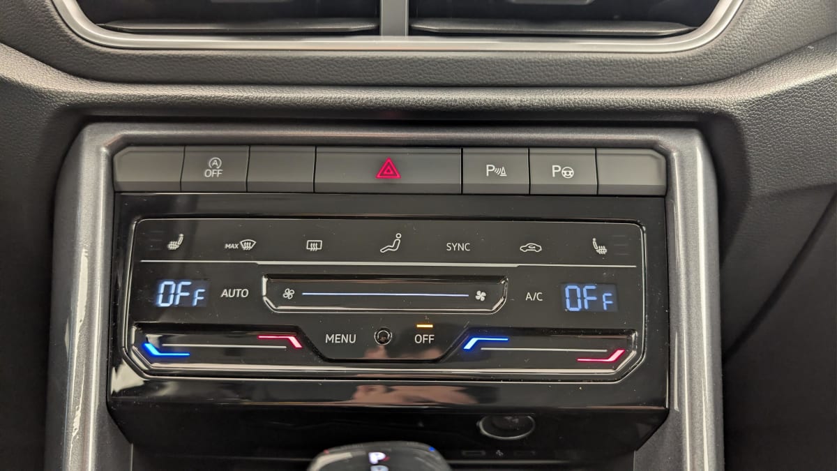 Volkswagen T-Roc - Image 19