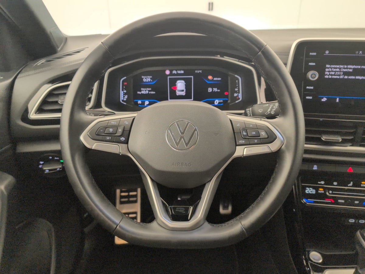 Volkswagen T-Roc - Image 14