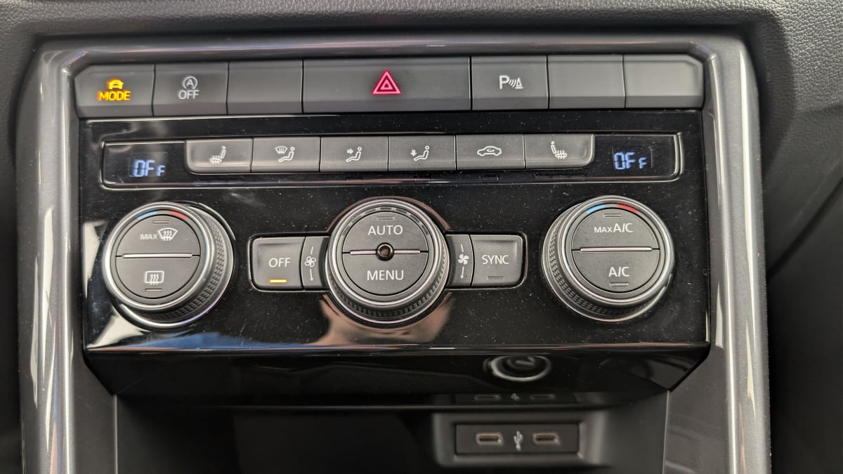 Volkswagen T-Roc - Image 19