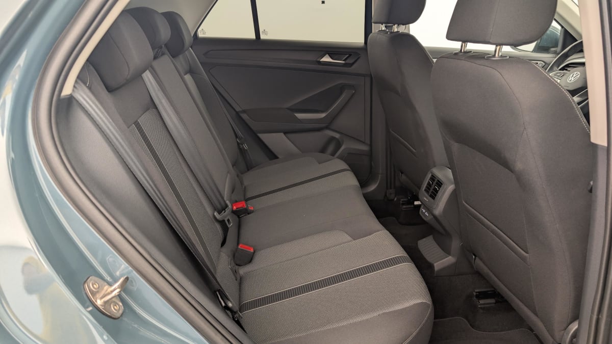 Volkswagen T-Roc - Image 10
